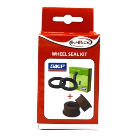 Rear Wheel Seals Kit With Spacers SKF SUZUKI RM