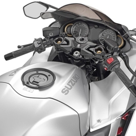 Givi BF67 KURO BAKO ADAPTERIS TANKLOCK BAKO KREPŠIAMS TVIRTINTI SUZUKI GSX1300R (21-22)