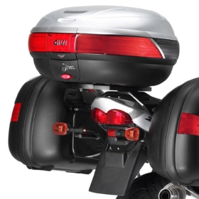 Givi 522F galinės daiktadėžės laikiklis SUZUKI GSF 600-1200 00-05